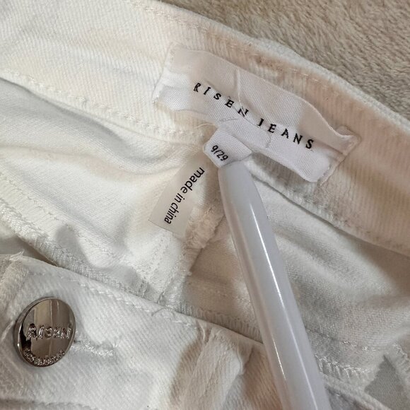 Risen Flare Leg Stretch Jeans Womens Size 9/29 Mid Rise White Denim Raw Hem - Picture 11 of 12